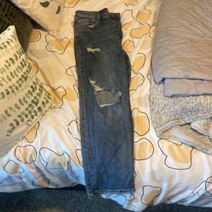 Women’s Ripped Denim Boyfriend Jeans